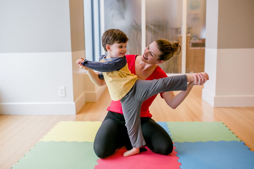 Juliette & Ella's Play Date (at 16 Handles - 1161 1st Avenue)