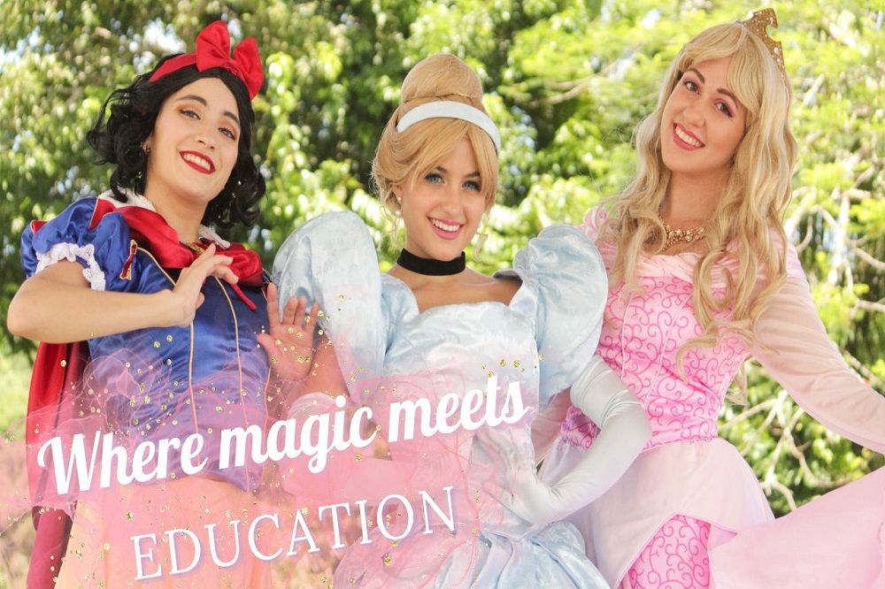 Magic Wand Bookmarks and Storytime with Cinderella - KidPass Live Stage at Pixie Dusted (Online)