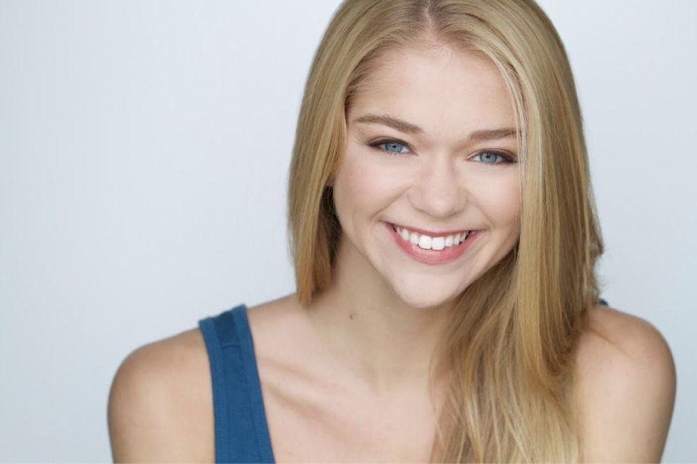 Kelly Swint (Online)