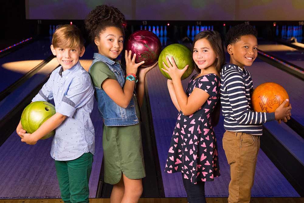 bowlero-times-square-kids-classes-on-kidpass